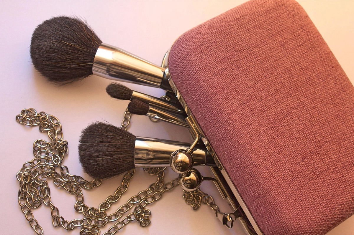 set di pennelli per il trucco e cosmetici professionali