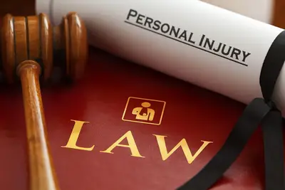 Kanadischer Jurist YouTube: Marke aufbauen mit Fachwissen